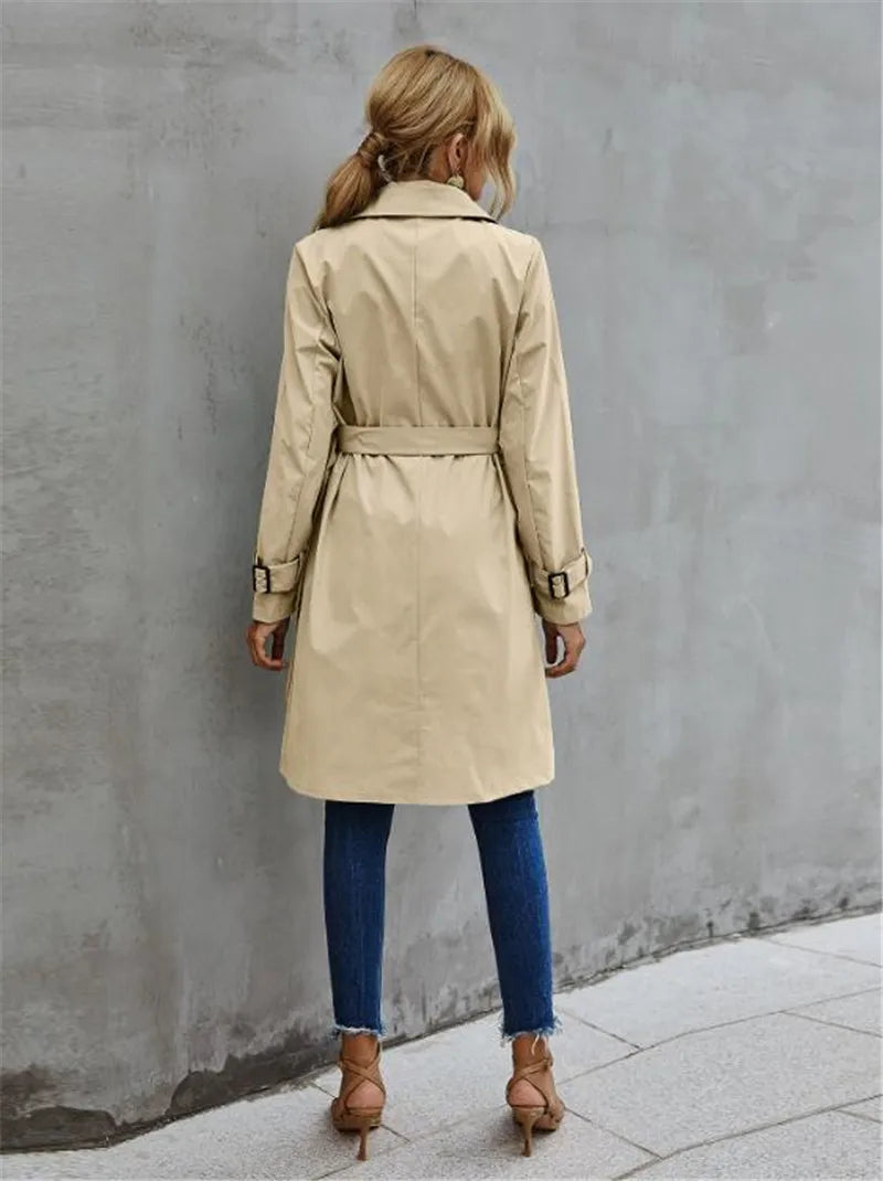 Corinne | Elegante, comfortabele trenchcoat met een reverskraag